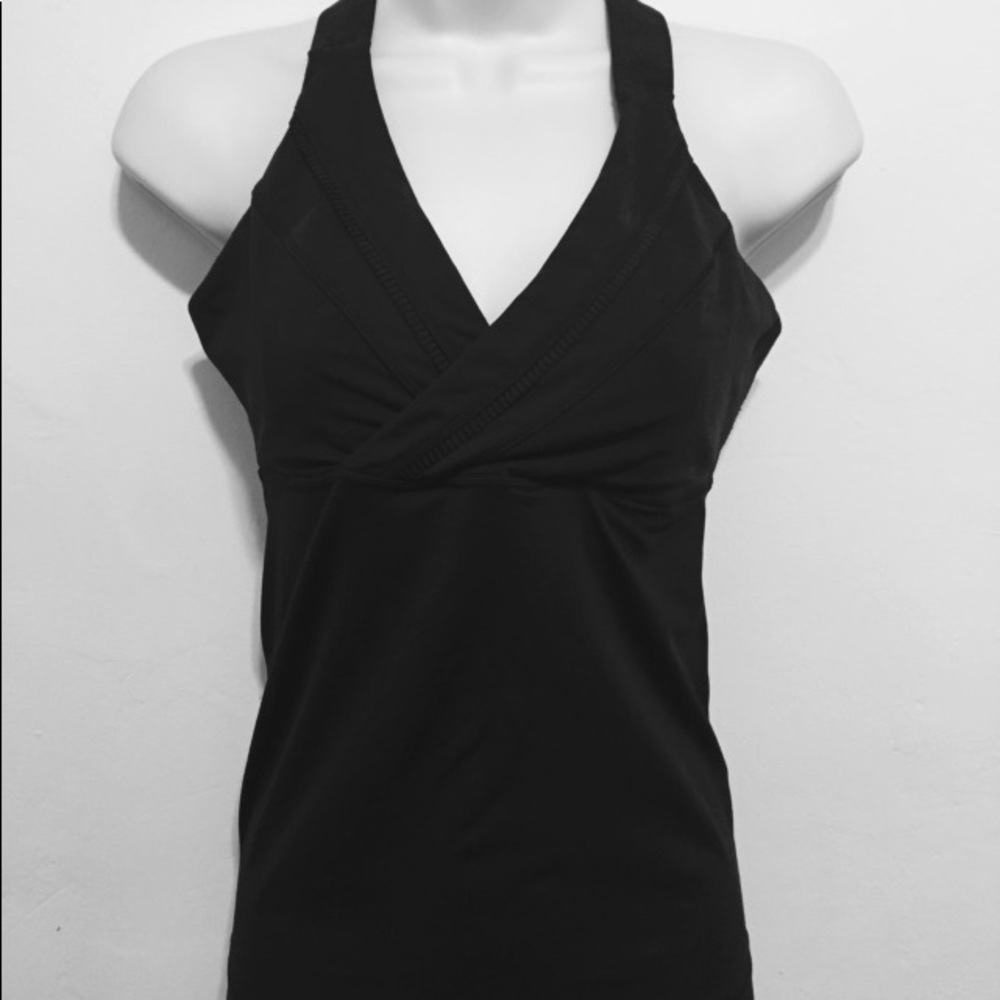 Lululemon top